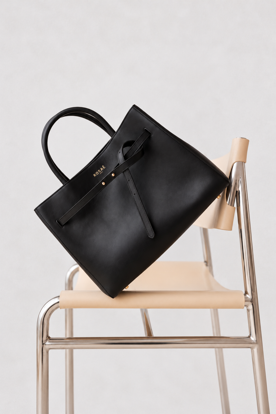 Le Pimpean - Licorice Leather
