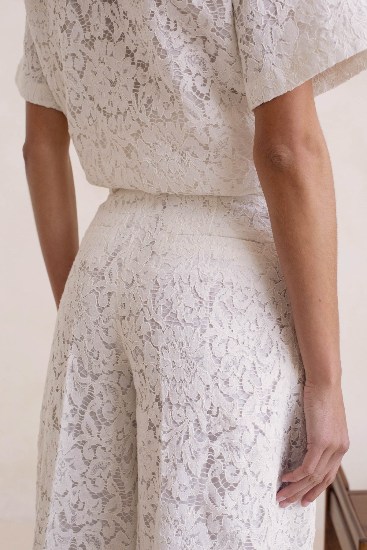 Le Alouettes - Chantilly Lace