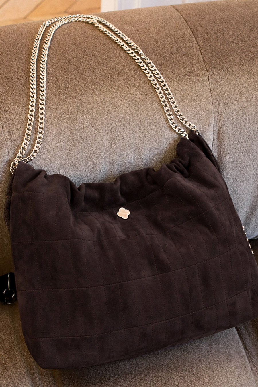 Le Chenonceau - Tonka Suede Leather