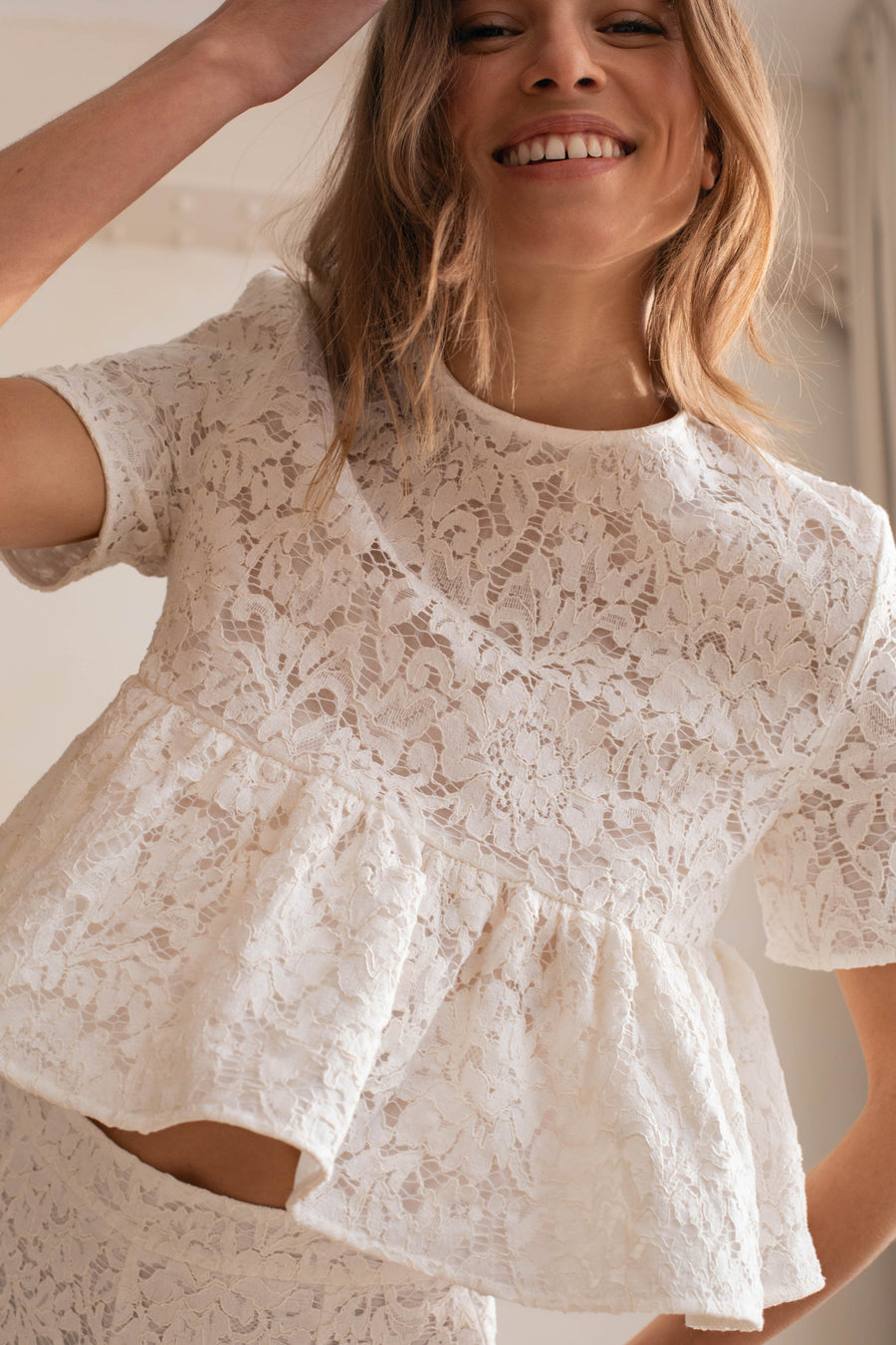 Le Louane - Dentelle Chantilly