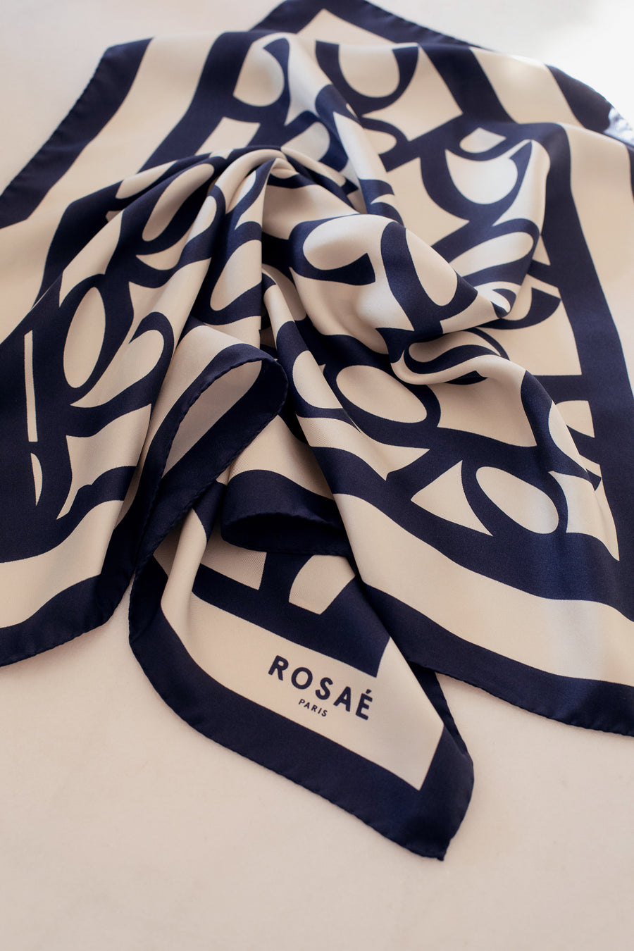 Le Louis - Monogramme Marine