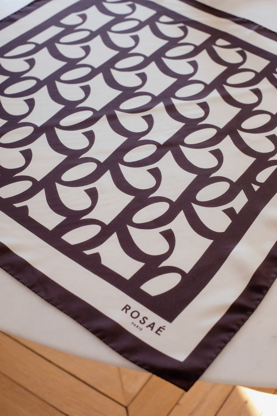 Le Louis - Monogramme Chocolat